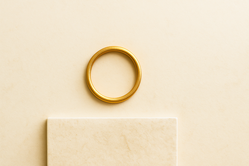 Aurum (Gold) — Light, Safety, and Use