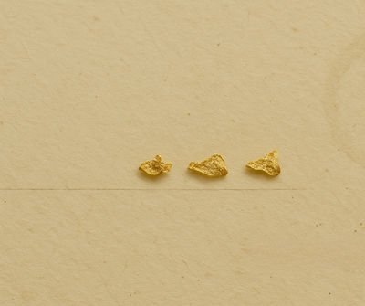 Aurum (Gold) — Light, Safety, and Use