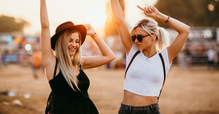 Summer & Festival Collection – Boho Outfits, Hemp Bags & Accessories